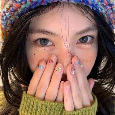 拉莉萨
